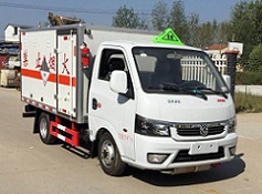 程力威牌CLW5030XZWE6型雜項危險物品廂式運輸車